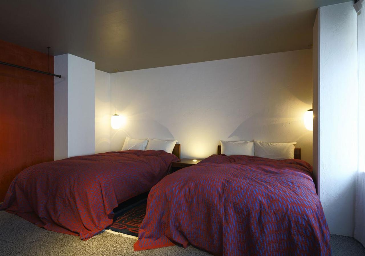Malda Kyoto Hotel Bagian luar foto